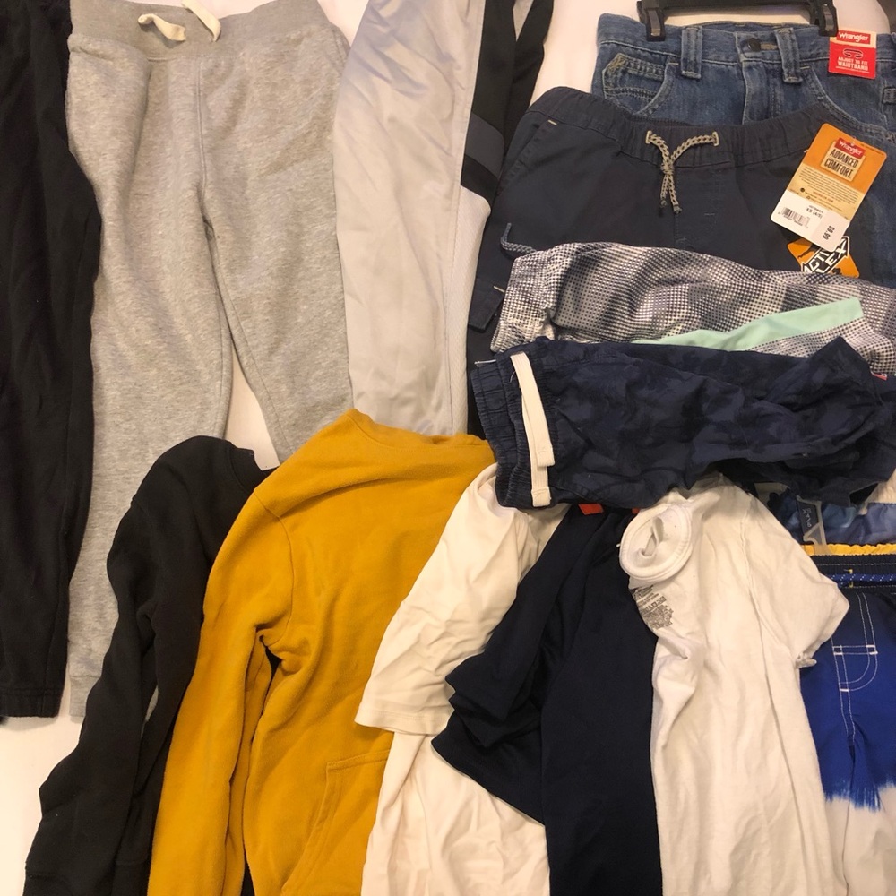 Assorted Clothing Bundle